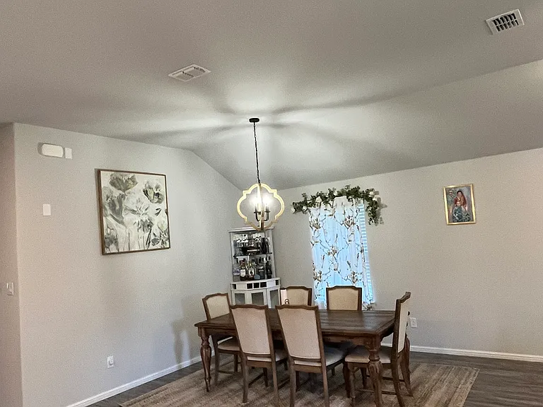 8709 Heliotrope Ln — Photo 5