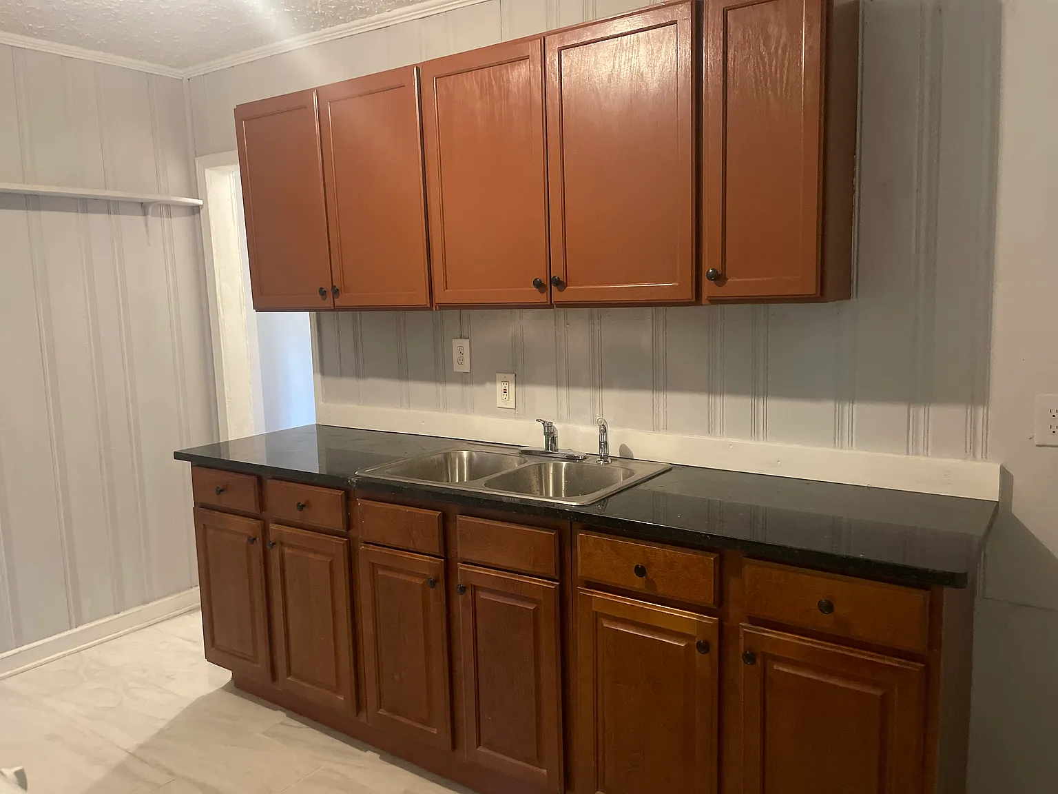 2 bed, 1047 sqft, $1,600 — Photo 4