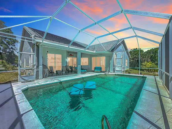 5 Cher Ct, Palm Coast, FL 32137