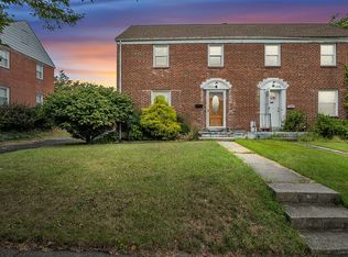 2932 Croyden Rd, Harrisburg, PA 17104