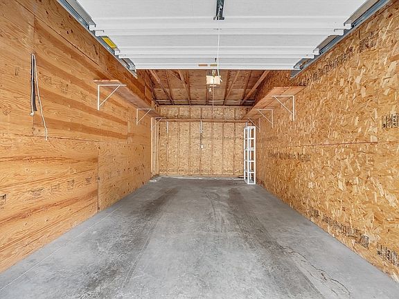 4th image of 1 Riverview Blvd APT 8-212