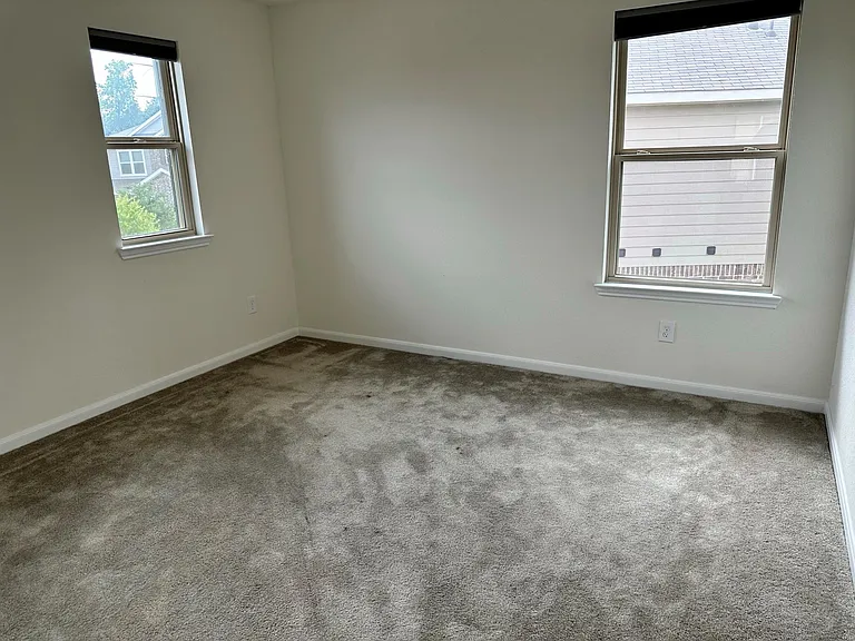 1172 Clonmore Ct — Photo 22
