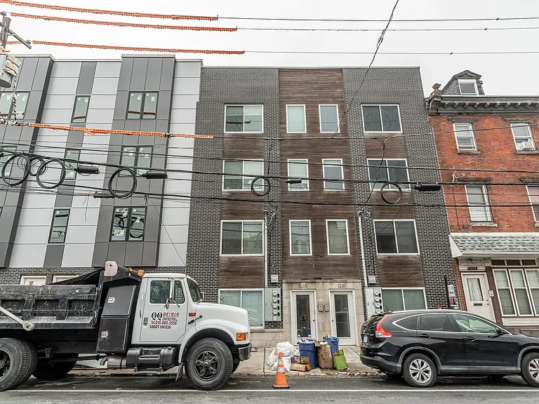 1233 N 2nd St #B — Photo 18