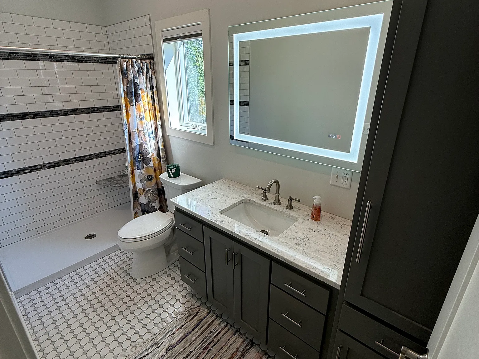 1 bed, 1.5 bath, $2,795 — Photo 3