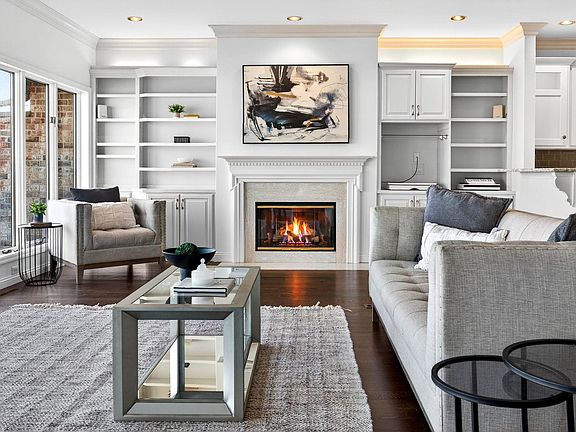 5th image of 2905 Fox Run