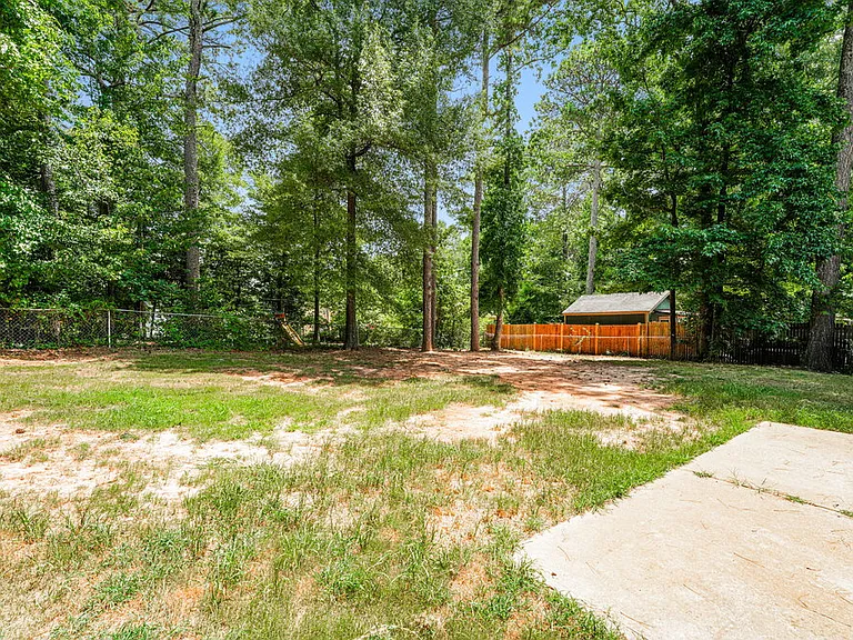 2600 Trotters Walk Trl — Photo 15