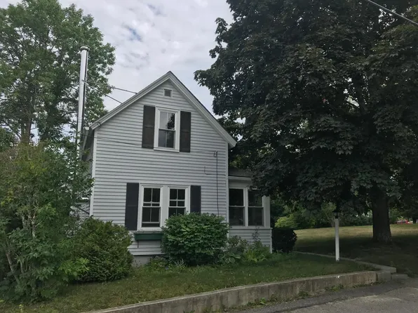 1 Angel Ave, Blue Hill, ME 04614