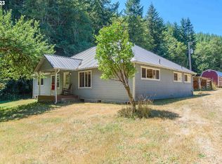 91523 Hall Creek Ln, Myrtle Point, OR 97458
