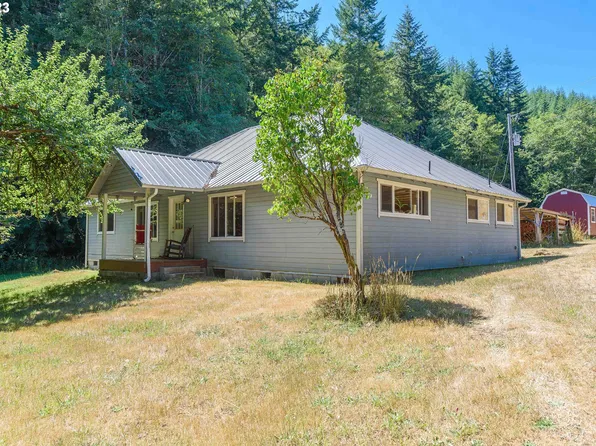 91523 Hall Creek Ln, Myrtle Point, OR 97458