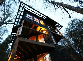 9000 Hillcrest Rd, Nehalem, OR 97131