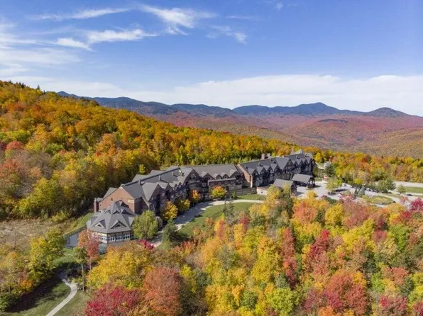 27 Grand Circle #327, Newry, ME 04261