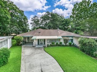 9037 Camille Ct, River Ridge, LA 70123
