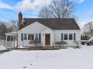 25 Lewis Lane, West Hartford, CT 06110