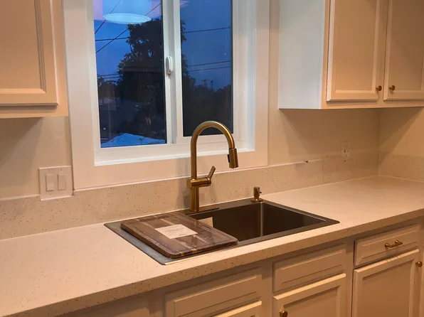 2843 E 65th St #1, Long Beach, CA 90805