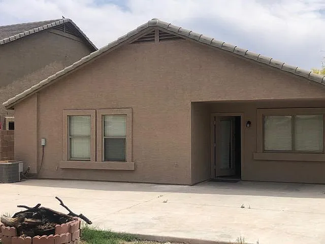 960 E Mountain View Rd — Photo 19