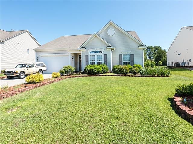 1st image of 1008 Spanish Moss Rd