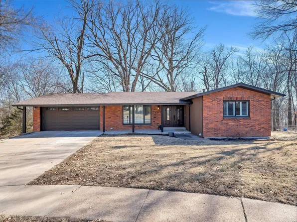 4577 Blythdale Dr, Saint Louis, MO 63129