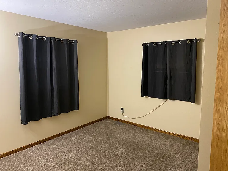2412 Cowern Pl E — Photo 13
