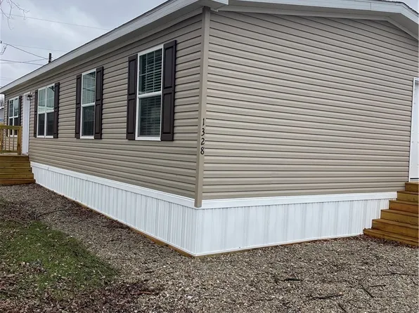 1328 Hidden Valley Dr, Bulger, PA 15019