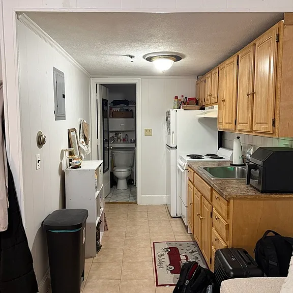 513 Beacon St #1 — Photo 2