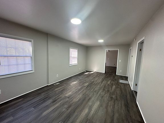 3rd image of 414 N State St APT 1
