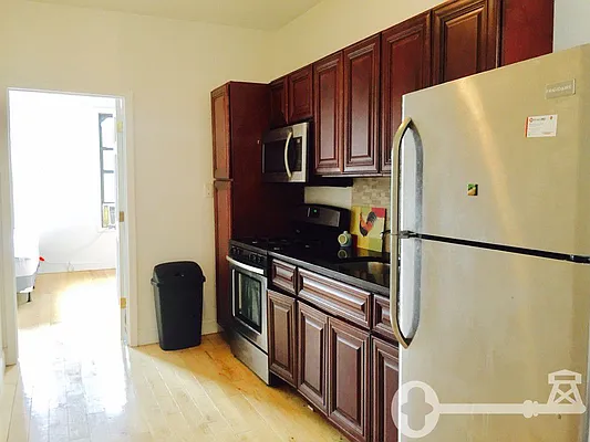 Rented by Brooklyn Key | media 8