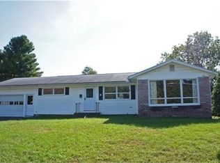 42 E Fisher Ln, South Burlington, VT 05403