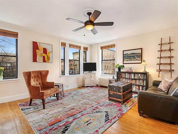 2nd image of 254 Park Pl APT 2B