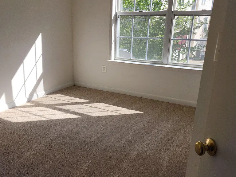 21227 Delevan Way #160 — Photo 28