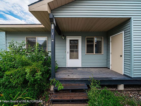 5th image of 500 Snake River Dr #7