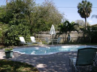 765 Bluff View Dr, Belleair Bluffs, FL 33770