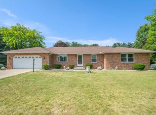 68215 McDowell Ct, Lakeville, IN
