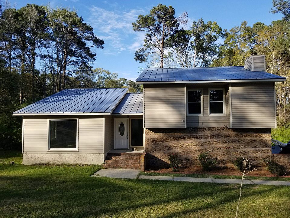 Front of Home/street view