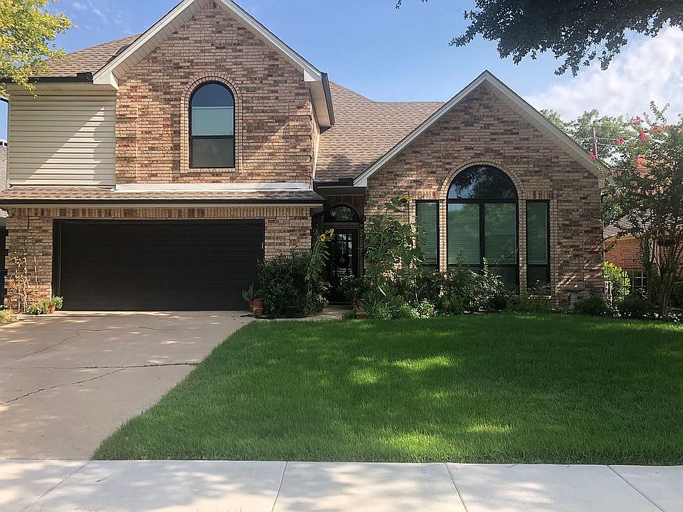 1st image of 416 Parkview Pl