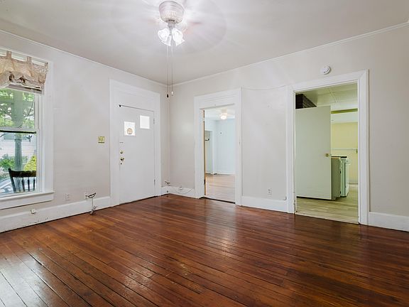 5th image of 314 Burley Ave