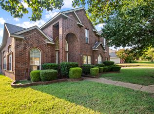 946 Angie Ln, Desoto, TX 75115