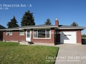 85 Princeton Ave, Pocatello, ID