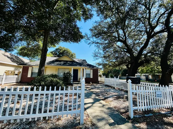 1000 N D St, Pensacola, FL 32501