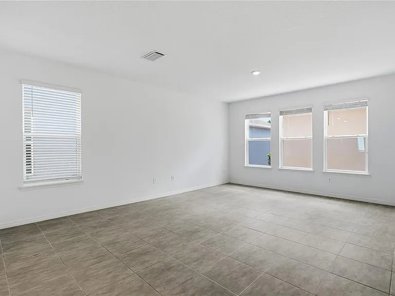 15010 Summer Harvest St — Photo 9