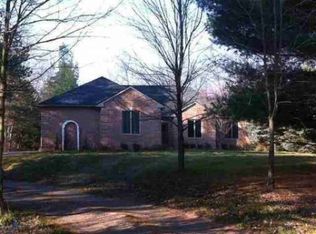 7233 Taft Rd, Romeo, MI 48065