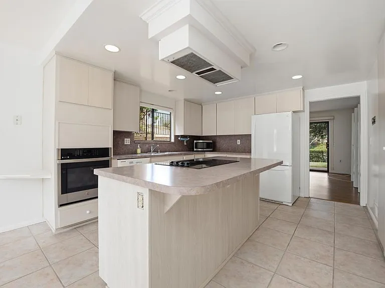 7643 Caminito Coromandel — Photo 15