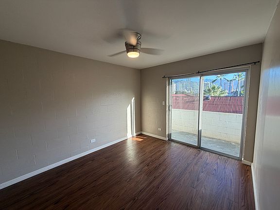5th image of 441 Pau St #106