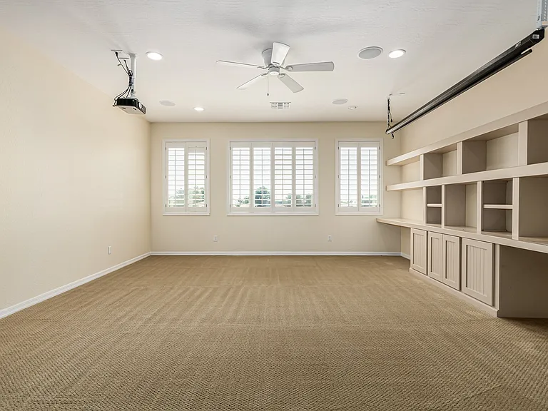 4878 S Fresno St — Photo 46