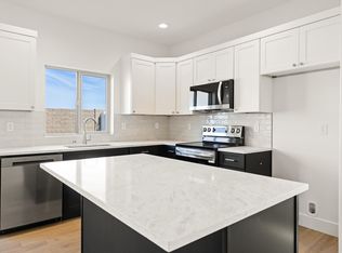 7480 Grapevine Ct, West Richland, WA