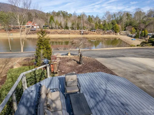 157 Cornell Cir, Lake Lure, NC 28746