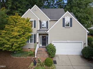 8901 Castleton Ln, Raleigh, NC 27615