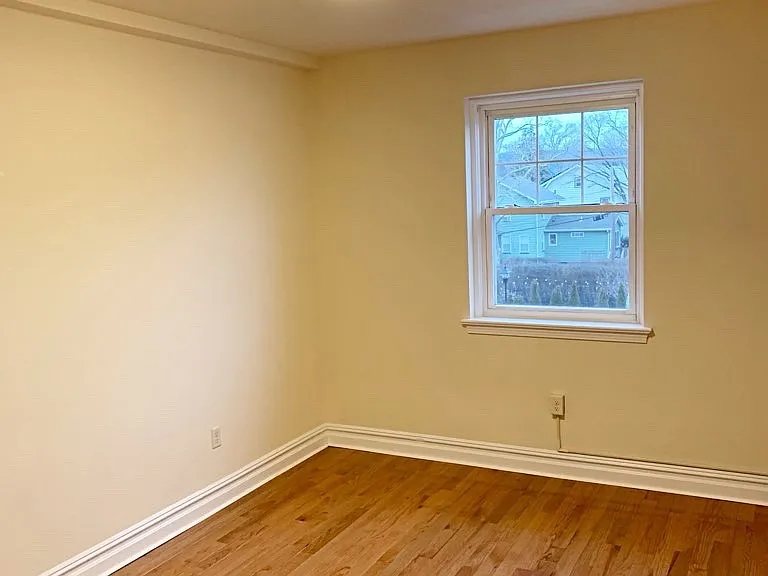 256 Franklin Ave #3C — Photo 5