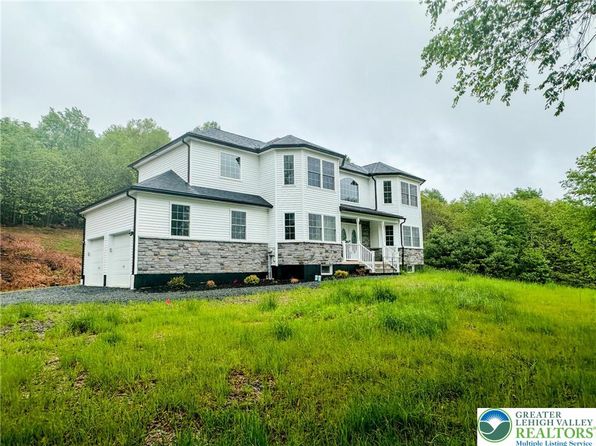 134 Knoll Dr