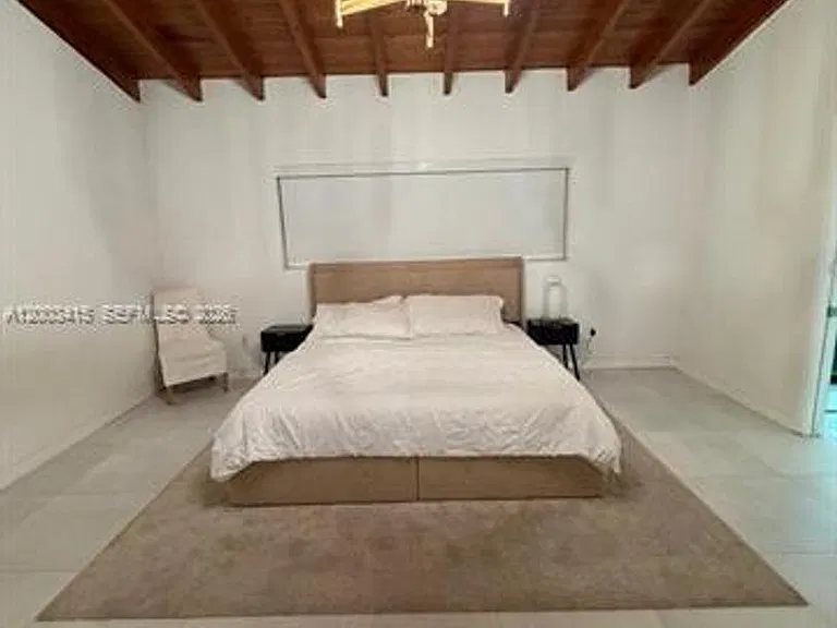 3600 SW 26th St — Photo 16