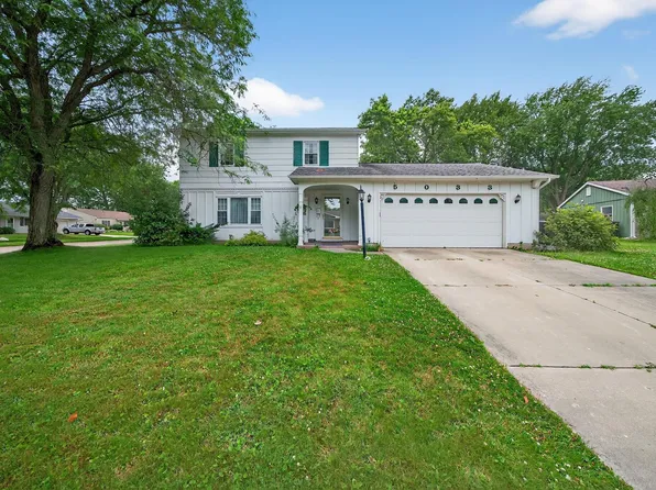 5033 Blackford Dr W, South Bend, IN 46614